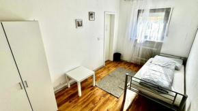 Hostel10 - Top Unterkunft in Hockenheim